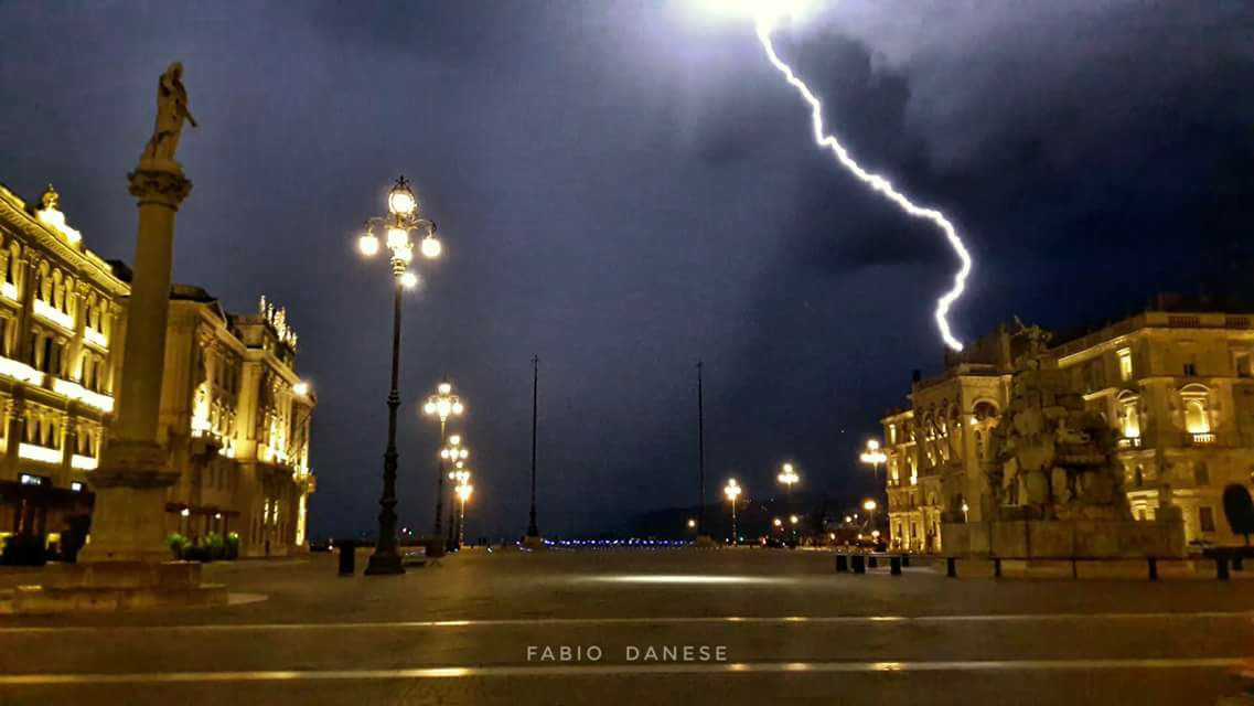Maltempo su Trieste, allerta gialla: possibili nubifragi e forti raffiche di vento